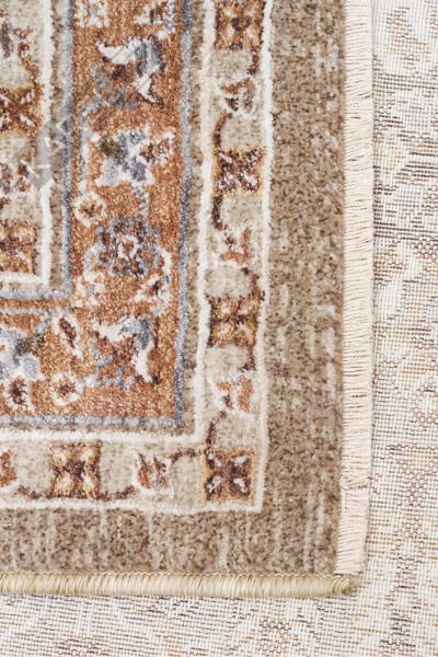 Sofia SOF01 Krem Gold Renkli El Dokuma Uşak Halı Desenlerine Sahip Makine Halısı