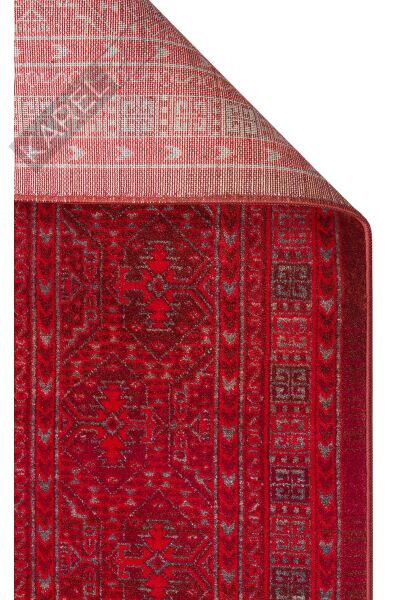 PIETRA PTA 17 RED Sıcak Renk Tonlarını Etnik Desenler ile Buluşturan Yumuşak Tuşeli Makine Halısı