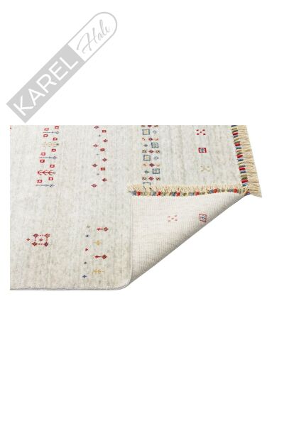 ZARA 06 Beige Otantik Desenli El Emeği Ile Özel Tezgahlarda Üretilen Modern Uşak Halısı