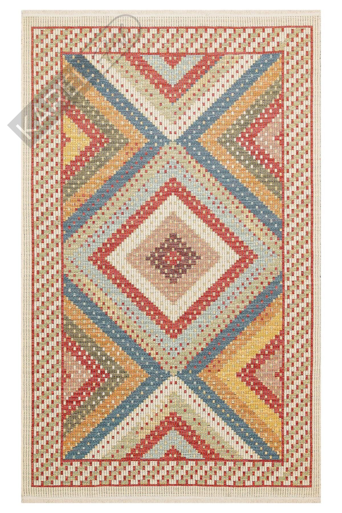 NOMAD NMD 10 RED Yıkanabilir, Çift Taraflı Kullanıma Uygun Yumuşak Tuşeli Otantik Kilim