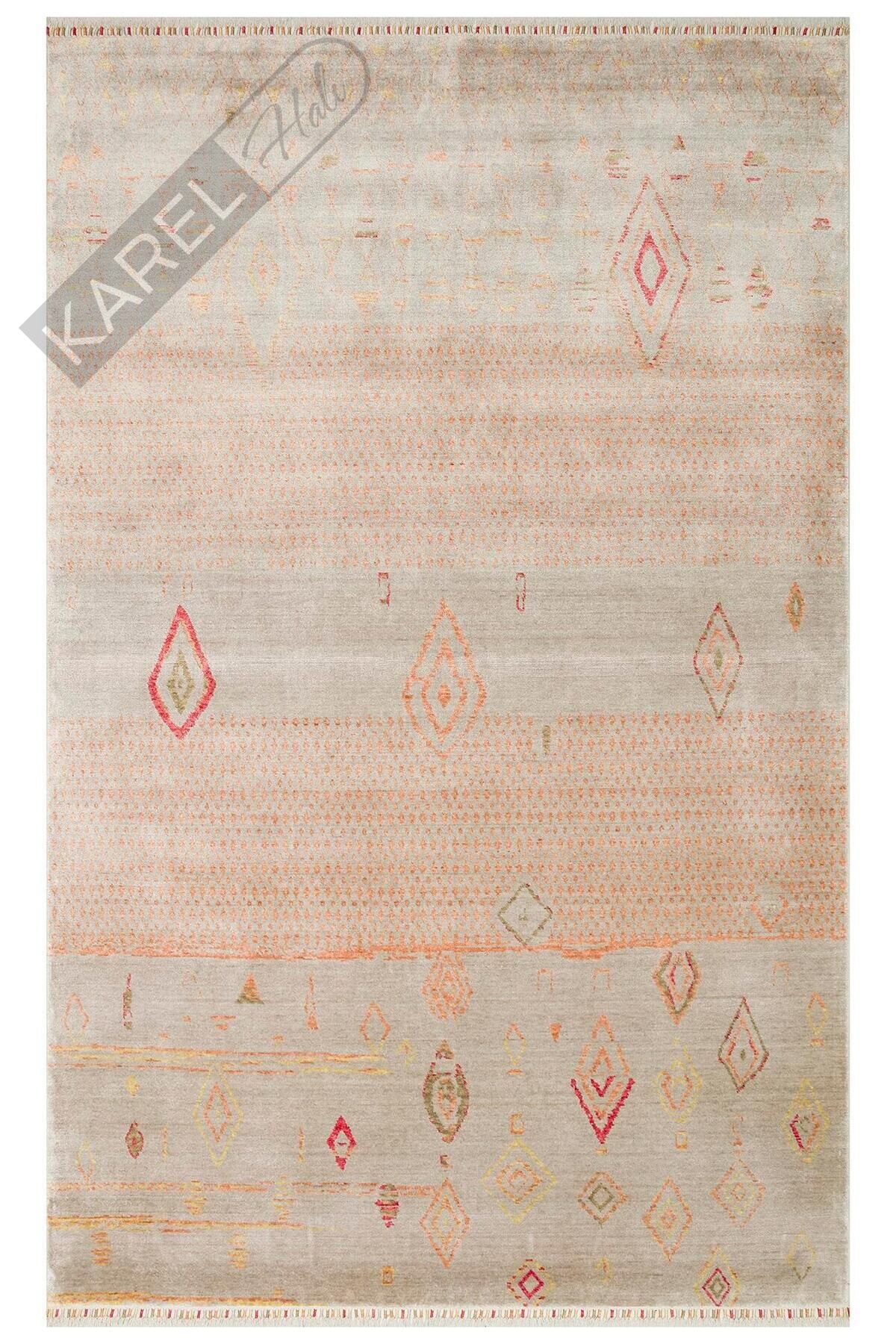 ZARA ZR 15 BEIGE AUTUMN  Otantik Desenli El Emeği İle Özel Tezgahlarda Üretilen Modern Uşak Halısı