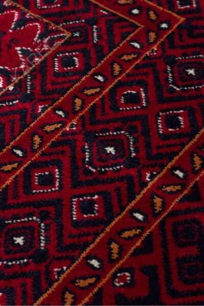 HERAT HER 02 RED Afgan Desenli Viskon Sıkı Dokuma Kaymaz Tabanlı İnce Makine Halısı