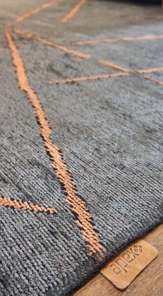Apex Halı Hare Premium 1311 Antrasit Kiremit Akrilik Kilim Yıkanabilir