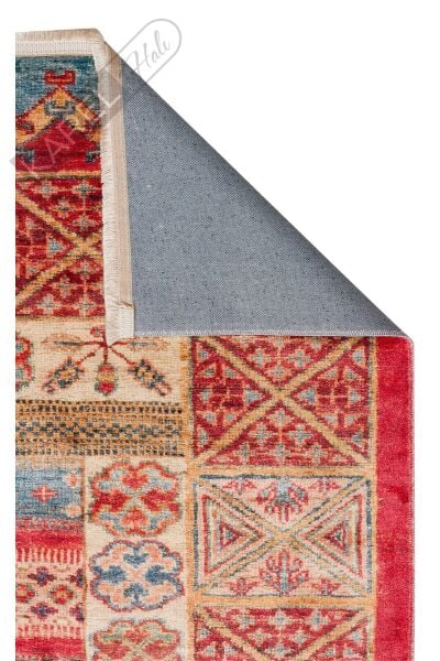 ANTIQUE ATK 04 MULTY Kolay kullanımlı Kaymaz Karabağ ve Antik Desenlere Sahip Yıkanabilir Makine Ha