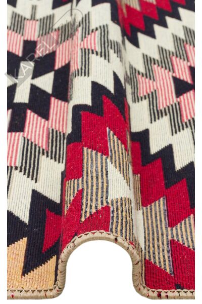 ARYA AR 33 RED Yıkanabilir Çift Taraflı Modern Desenli Dokuma Kilim