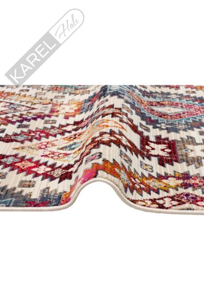 Hav Toz Vermez Etnik ve Modern Desenli Renkli Saçaklı Halı