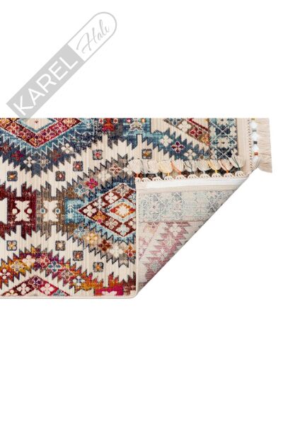 Hav Toz Vermez Etnik ve Modern Desenli Renkli Saçaklı Halı